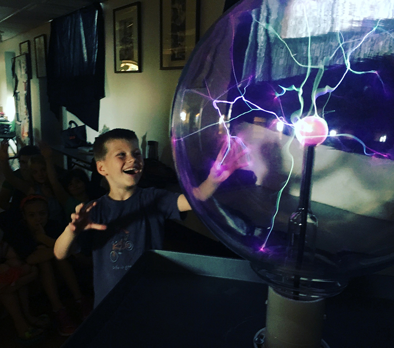 Largest Plasma Ball Phantom Dynamics Super Size Plasma Globes MPVZ
